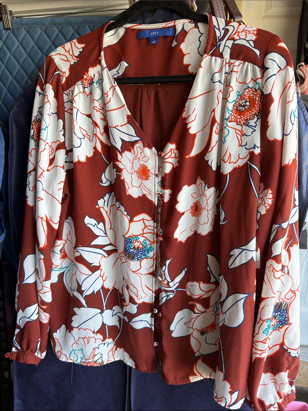 Apt. 9 Rust Floral V-Neck Button Blouse
